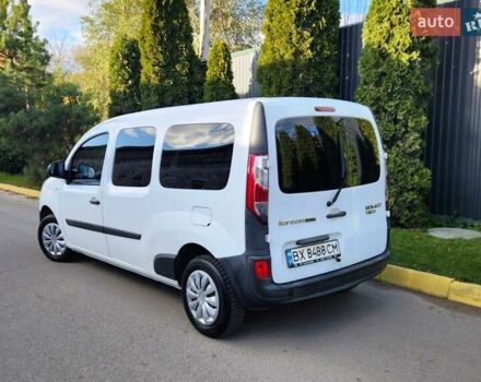 Рено Кєнгу 2013 у Хмельницькому на Automoto.ua Білий Рено Кєнгу, об'ємом двигуна 1.46 л та пробігом 201 тис. км за 10800 $, фото 4 на Automoto.ua