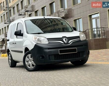 Білий Рено Кєнгу, об'ємом двигуна 1.46 л та пробігом 176 тис. км за 8300 $, фото 3 на Automoto.ua