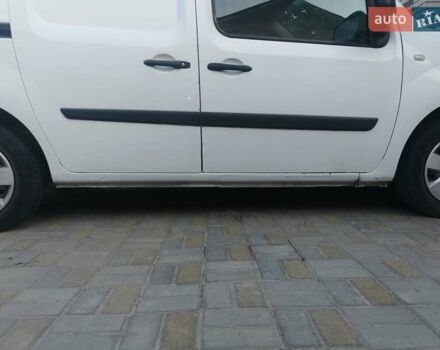 Белый Рено Кенгу, объемом двигателя 1.5 л и пробегом 260 тыс. км за 6500 $, фото 13 на Automoto.ua