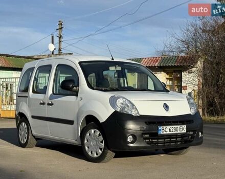 Белый Рено Кенгу, объемом двигателя 1.46 л и пробегом 231 тыс. км за 7750 $, фото 1 на Automoto.ua