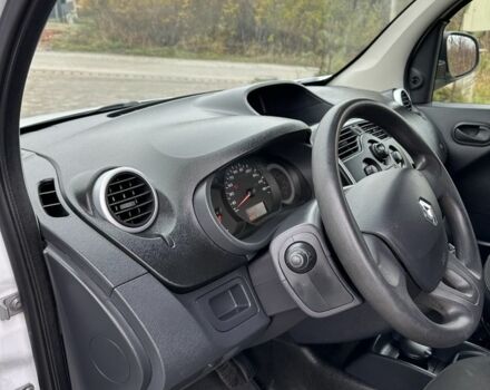 Білий Рено Кєнгу, об'ємом двигуна 0 л та пробігом 140 тис. км за 8999 $, фото 6 на Automoto.ua