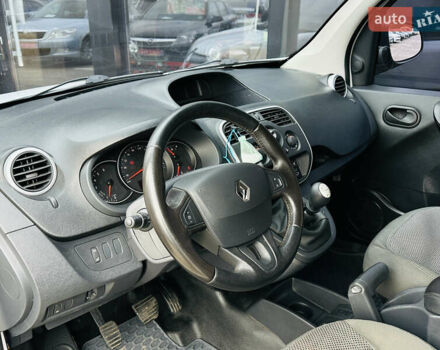 Білий Рено Кєнгу, об'ємом двигуна 1.5 л та пробігом 230 тис. км за 7800 $, фото 17 на Automoto.ua