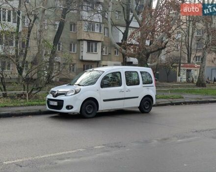 Белый Рено Кенгу, объемом двигателя 1.5 л и пробегом 205 тыс. км за 7500 $, фото 2 на Automoto.ua