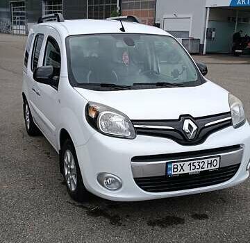 Белый Рено Кенгу, объемом двигателя 1.5 л и пробегом 195 тыс. км за 9900 $, фото 1 на Automoto.ua