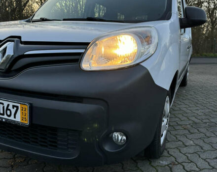 Белый Рено Кенгу, объемом двигателя 1.5 л и пробегом 186 тыс. км за 10699 $, фото 47 на Automoto.ua