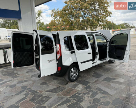 Белый Рено Кенгу, объемом двигателя 1.5 л и пробегом 190 тыс. км за 11799 $, фото 86 на Automoto.ua