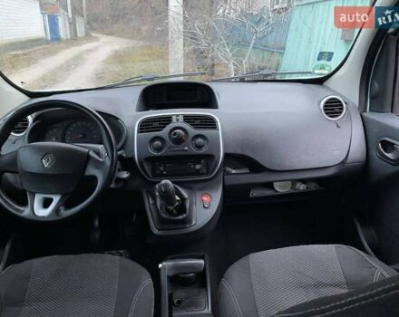 Білий Рено Кєнгу, об'ємом двигуна 1.46 л та пробігом 218 тис. км за 9600 $, фото 6 на Automoto.ua