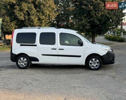 Белый Рено Кенгу, объемом двигателя 1.5 л и пробегом 173 тыс. км за 11600 $, фото 18 на Automoto.ua