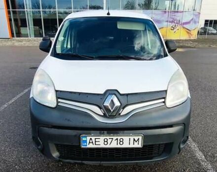 Белый Рено Кенгу, объемом двигателя 1.5 л и пробегом 268 тыс. км за 9000 $, фото 3 на Automoto.ua