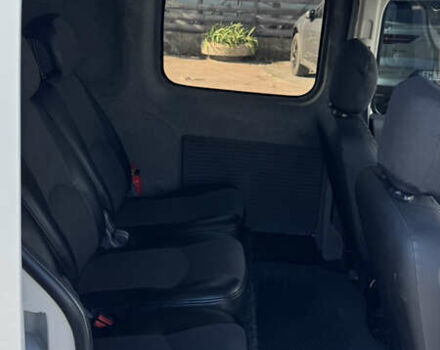 Рено Кенгу 2014 в Бердичеве на Automoto.ua Белый Рено Кенгу, объемом двигателя 1.46 л и пробегом 233 тыс. км за 10300 $, фото 9 на Automoto.ua