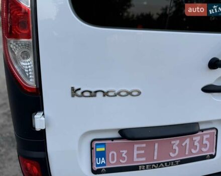 Белый Рено Кенгу, объемом двигателя 1.5 л и пробегом 173 тыс. км за 11600 $, фото 51 на Automoto.ua