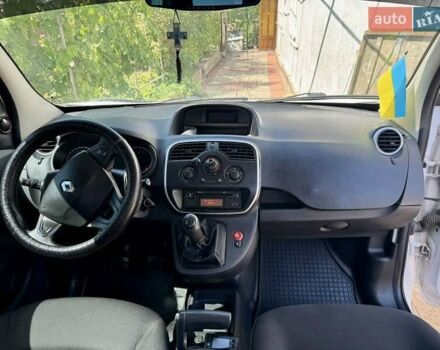 Белый Рено Кенгу, объемом двигателя 1.5 л и пробегом 224 тыс. км за 7000 $, фото 14 на Automoto.ua