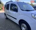 Білий Рено Кєнгу, об'ємом двигуна 1.5 л та пробігом 63 тис. км за 12300 $, фото 6 на Automoto.ua