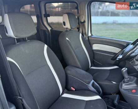 Белый Рено Кенгу, объемом двигателя 1.46 л и пробегом 215 тыс. км за 9800 $, фото 38 на Automoto.ua