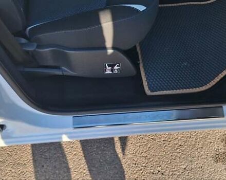 Рено Кенгу 2014 в Новоархангельске на Automoto.ua Белый Рено Кенгу, объемом двигателя 1.5 л и пробегом 64 тыс. км за 12500 $, фото 84 на Automoto.ua