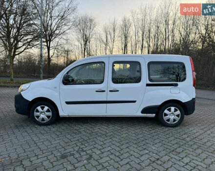 Белый Рено Кенгу, объемом двигателя 1.5 л и пробегом 186 тыс. км за 10699 $, фото 34 на Automoto.ua