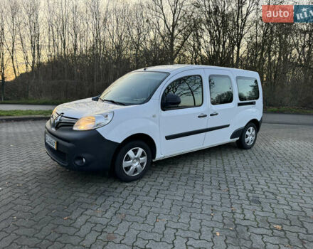 Белый Рено Кенгу, объемом двигателя 1.5 л и пробегом 186 тыс. км за 10699 $, фото 1 на Automoto.ua