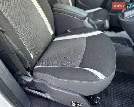 Белый Рено Кенгу, объемом двигателя 1.5 л и пробегом 173 тыс. км за 11600 $, фото 70 на Automoto.ua