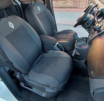 Рено Кєнгу 2014 у Дубно на Automoto.ua Білий Рено Кєнгу, об'ємом двигуна 1.46 л та пробігом 345 тис. км за 8800 $, фото 76 на Automoto.ua