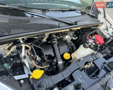 Белый Рено Кенгу, объемом двигателя 1.5 л и пробегом 173 тыс. км за 11600 $, фото 86 на Automoto.ua