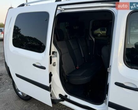 Белый Рено Кенгу, объемом двигателя 1.5 л и пробегом 173 тыс. км за 11600 $, фото 60 на Automoto.ua