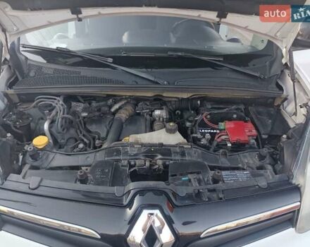 Рено Кєнгу 2014 у Дубно на Automoto.ua Білий Рено Кєнгу, об'ємом двигуна 1.46 л та пробігом 345 тис. км за 8800 $, фото 46 на Automoto.ua