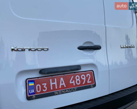 Білий Рено Кєнгу, об'ємом двигуна 1.5 л та пробігом 206 тис. км за 8400 $, фото 24 на Automoto.ua