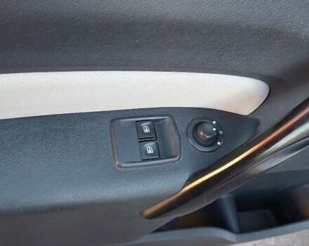 Рено Кєнгу 2014 у Дубно на Automoto.ua Білий Рено Кєнгу, об'ємом двигуна 1.46 л та пробігом 345 тис. км за 8800 $, фото 74 на Automoto.ua