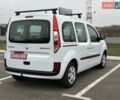 Белый Рено Кенгу, объемом двигателя 1.5 л и пробегом 255 тыс. км за 9800 $, фото 7 на Automoto.ua