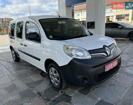 Белый Рено Кенгу, объемом двигателя 1.5 л и пробегом 190 тыс. км за 11799 $, фото 9 на Automoto.ua