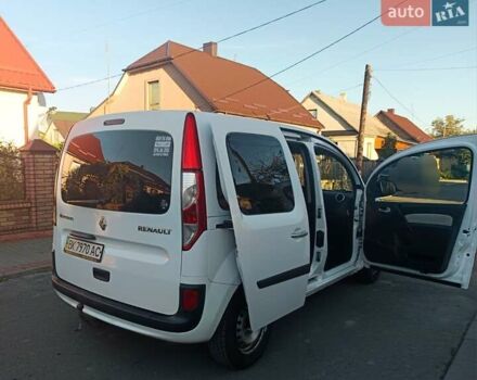 Рено Кєнгу 2014 у Дубно на Automoto.ua Білий Рено Кєнгу, об'ємом двигуна 1.46 л та пробігом 345 тис. км за 8800 $, фото 13 на Automoto.ua