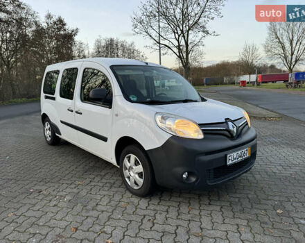 Белый Рено Кенгу, объемом двигателя 1.5 л и пробегом 186 тыс. км за 10699 $, фото 19 на Automoto.ua