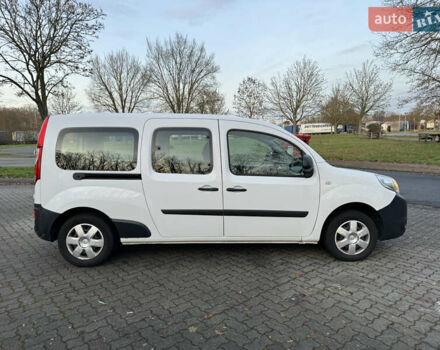 Белый Рено Кенгу, объемом двигателя 1.5 л и пробегом 186 тыс. км за 10699 $, фото 23 на Automoto.ua