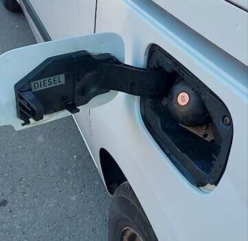 Рено Кєнгу 2014 у Дубно на Automoto.ua Білий Рено Кєнгу, об'ємом двигуна 1.46 л та пробігом 345 тис. км за 8800 $, фото 67 на Automoto.ua