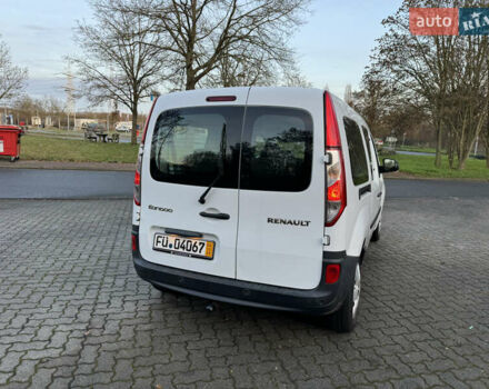 Белый Рено Кенгу, объемом двигателя 1.5 л и пробегом 186 тыс. км за 10699 $, фото 27 на Automoto.ua