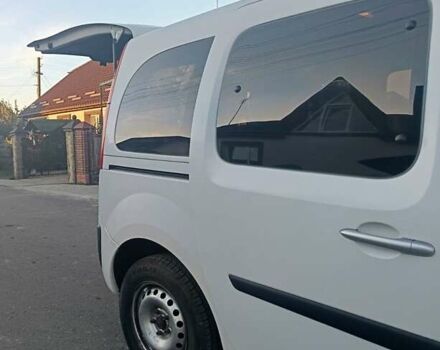 Рено Кєнгу 2014 у Дубно на Automoto.ua Білий Рено Кєнгу, об'ємом двигуна 1.46 л та пробігом 345 тис. км за 8800 $, фото 14 на Automoto.ua