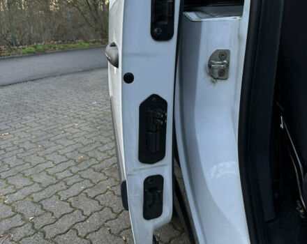 Белый Рено Кенгу, объемом двигателя 1.5 л и пробегом 186 тыс. км за 10699 $, фото 71 на Automoto.ua