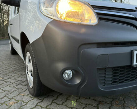 Белый Рено Кенгу, объемом двигателя 1.5 л и пробегом 186 тыс. км за 10699 $, фото 48 на Automoto.ua