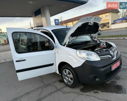 Белый Рено Кенгу, объемом двигателя 1.5 л и пробегом 190 тыс. км за 11799 $, фото 89 на Automoto.ua