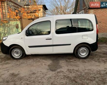 Білий Рено Кєнгу, об'ємом двигуна 1.46 л та пробігом 218 тис. км за 9600 $, фото 5 на Automoto.ua