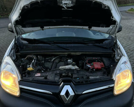 Белый Рено Кенгу, объемом двигателя 1.5 л и пробегом 186 тыс. км за 10699 $, фото 90 на Automoto.ua