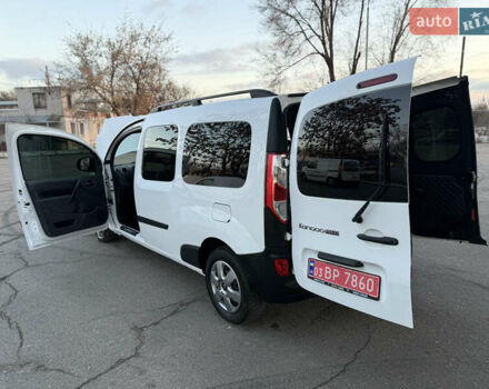 Белый Рено Кенгу, объемом двигателя 1.5 л и пробегом 190 тыс. км за 11799 $, фото 100 на Automoto.ua