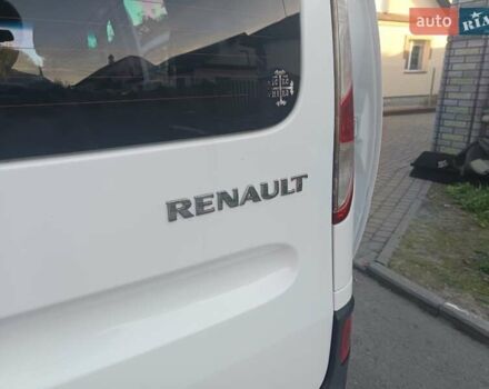 Рено Кєнгу 2014 у Дубно на Automoto.ua Білий Рено Кєнгу, об'ємом двигуна 1.46 л та пробігом 345 тис. км за 8800 $, фото 40 на Automoto.ua
