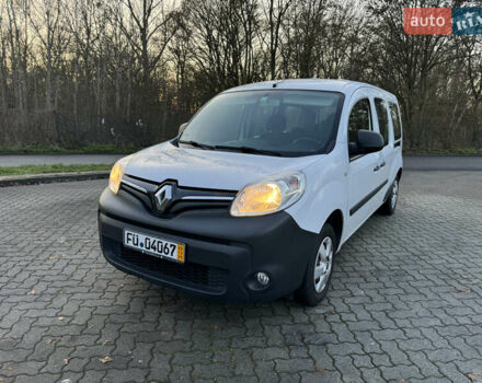 Белый Рено Кенгу, объемом двигателя 1.5 л и пробегом 186 тыс. км за 10699 $, фото 4 на Automoto.ua