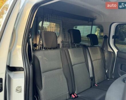 Белый Рено Кенгу, объемом двигателя 1.5 л и пробегом 173 тыс. км за 11600 $, фото 64 на Automoto.ua