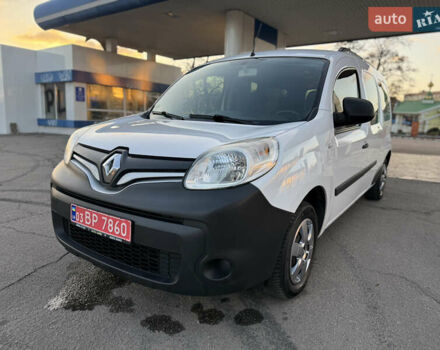 Белый Рено Кенгу, объемом двигателя 1.5 л и пробегом 190 тыс. км за 11799 $, фото 30 на Automoto.ua