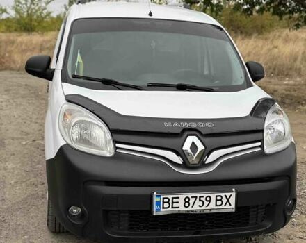 Белый Рено Кенгу, объемом двигателя 1.5 л и пробегом 224 тыс. км за 7000 $, фото 6 на Automoto.ua