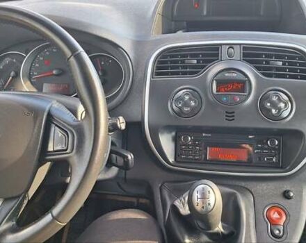 Рено Кенгу 2014 в Новоархангельске на Automoto.ua Белый Рено Кенгу, объемом двигателя 1.5 л и пробегом 64 тыс. км за 12500 $, фото 141 на Automoto.ua