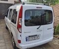 Белый Рено Кенгу, объемом двигателя 1.5 л и пробегом 250 тыс. км за 11100 $, фото 2 на Automoto.ua