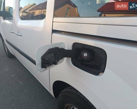 Рено Кєнгу 2014 у Дубно на Automoto.ua Білий Рено Кєнгу, об'ємом двигуна 1.46 л та пробігом 345 тис. км за 8800 $, фото 42 на Automoto.ua